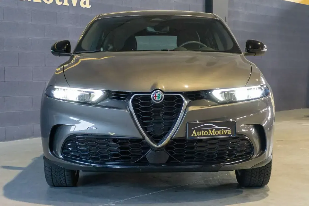 Usata Alfa Romeo Tonale Sprint 131 CV (96 kW) 2023 Grigio SUV