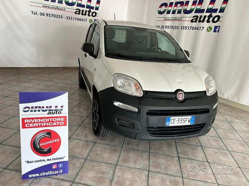 Usata Fiat Panda 4x4 Pop 84 CV (61 kW) 2021 Bianco Utilitaria