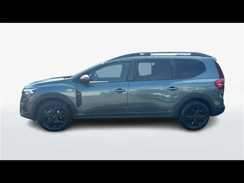 Usata Dacia Jogger Extreme 140 CV (102 kW) 2025 Verde scuro Monovolume
