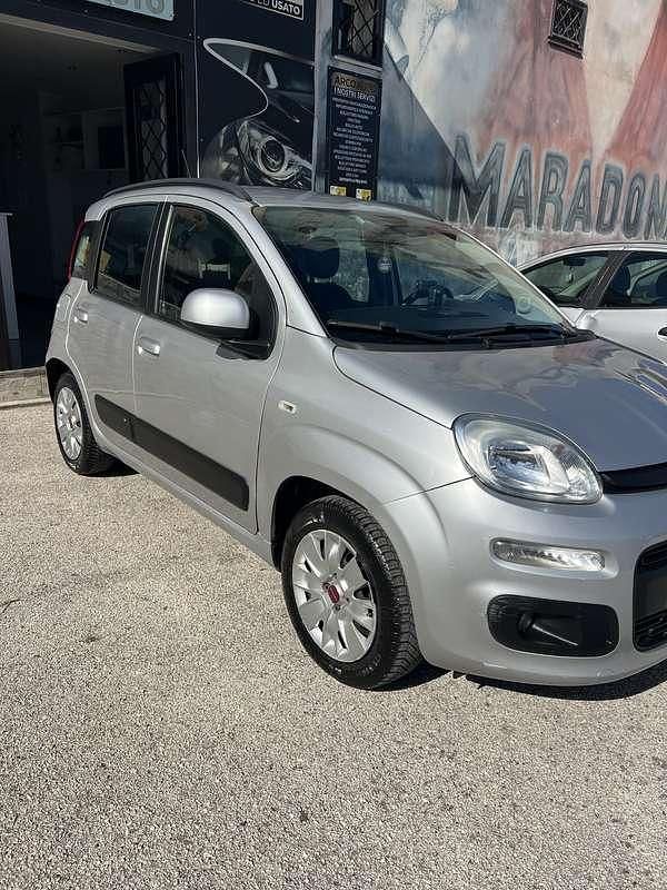Usata Fiat Panda Lounge 69 CV (50 kW) 2018 Grigio Utilitaria