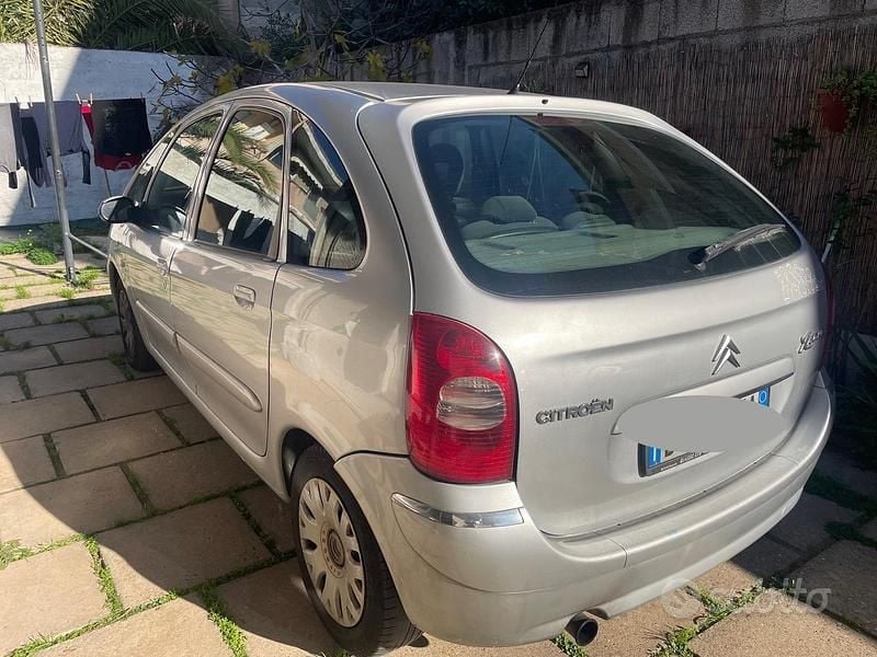 Grigio Usata 2009 Citroën Xsara Picasso Monovolume | 500 € (Super prezzo) - Immagine 1/1