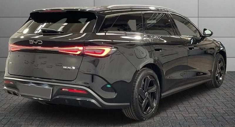 Nuova BYD Seal Boost 184 CV (135 kW) 2026 Obsidian black Station wagon
