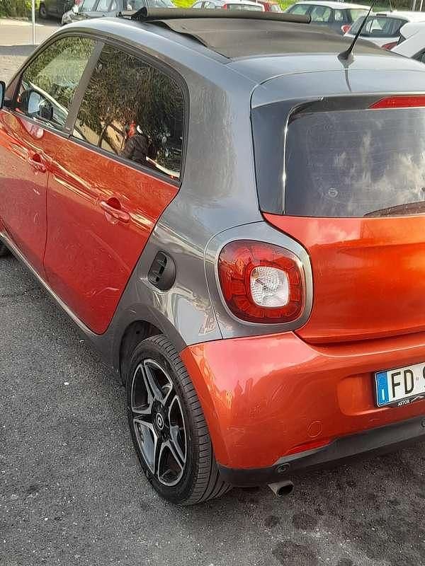 Usata Smart ForFour Prime 90 CV (66 kW) 2016 Utilitaria
