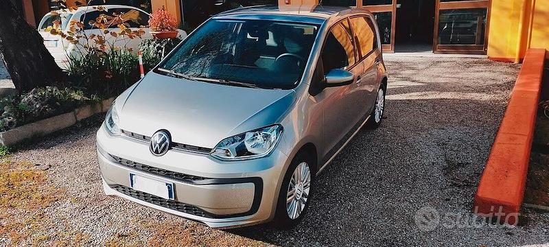 Grigio Usata 2022 VW up! Move Due volumi | 14.000 € (Cara) - Immagine 1/4