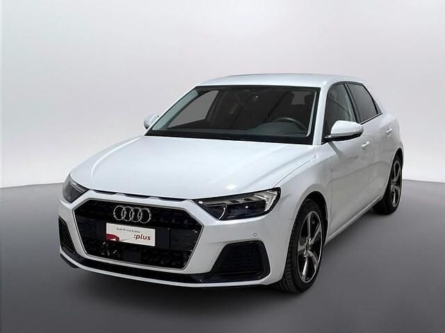 Usata Audi A1 Sportback Business 116 CV (85 kW) 2025 Bianco ghiacciaio metallizzato Utilitaria
