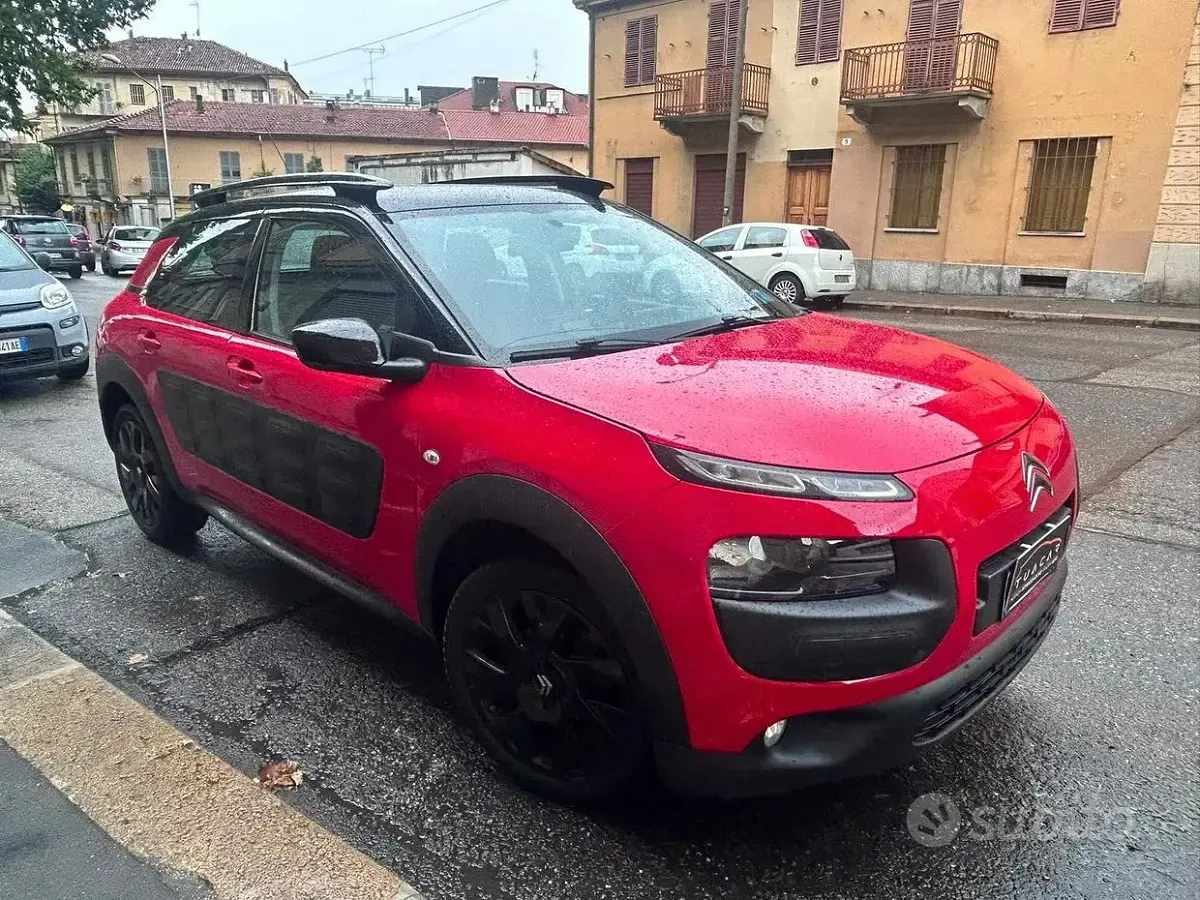 Usata Citroën C4 82 CV (60 kW) 2017 Rosso Berlina