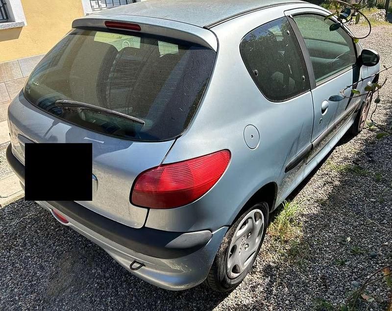 Usata Peugeot 206 60 CV (44 kW) 2002 Blu/azzurro Berlina