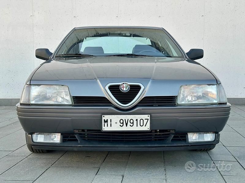 Grigio Usata 1991 Alfa Romeo 164 Tre volumi | 19.900 € - Immagine 1/4