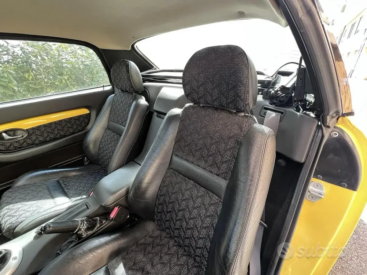 Usata MG F Trophy 160 CV (117 kW) 2001 Cabrio