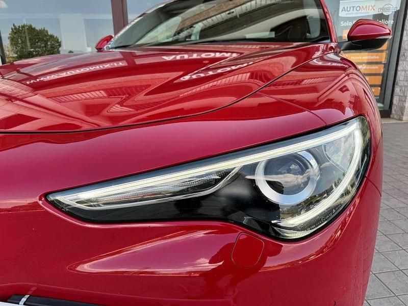 Usata Alfa Romeo Stelvio Business 190 CV (139 kW) 2019 Rosso SUV