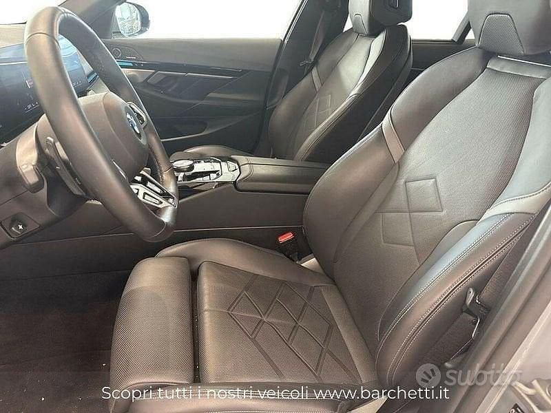 Usata BMW 520 M Sport 2025 Grigio Berlina