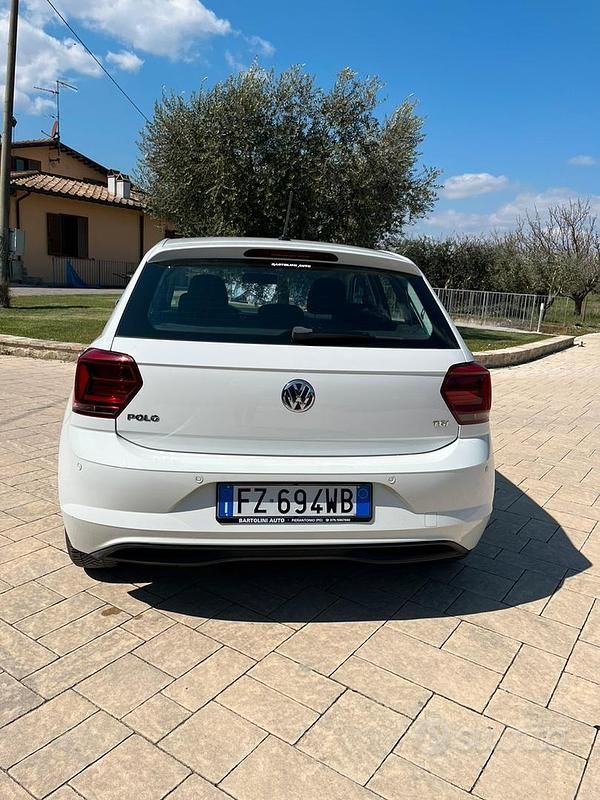 Usata VW Polo Trendline 90 CV (66 kW) 2020 Bianco Utilitaria