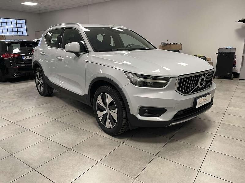 Occasion Volvo XC40 Inscription 129 ch (94 kW) 2021 Argent SUV