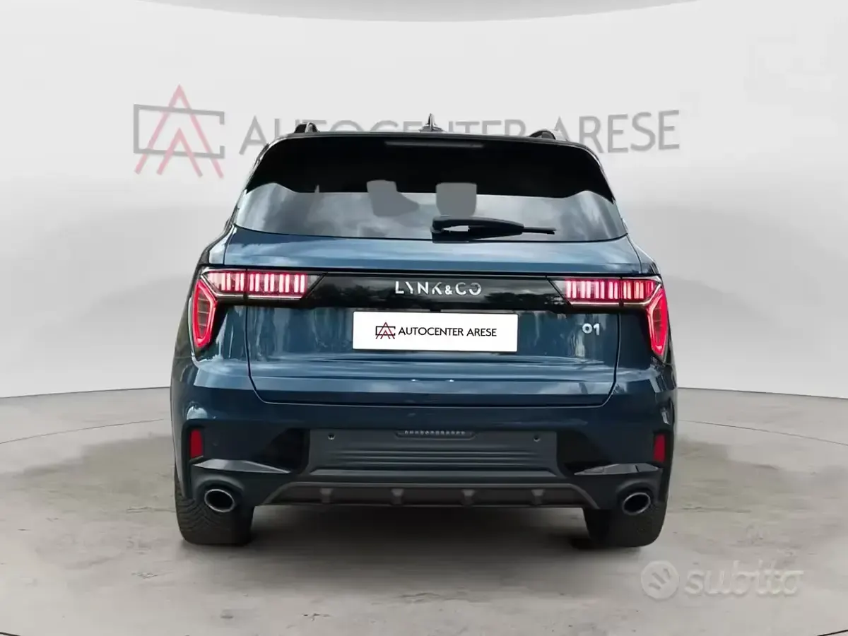 Usata Lynk & Co 01 179 CV (131 kW) 2022 Bluazzurro SUV