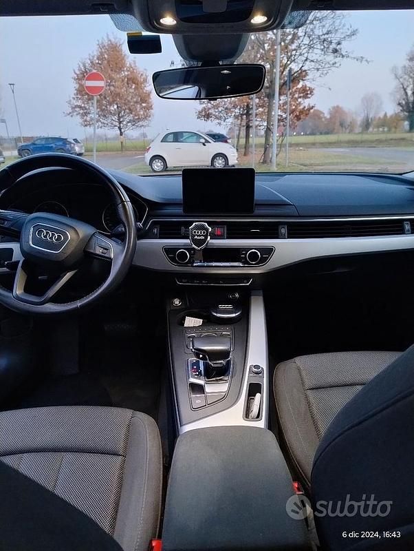 Usata Audi A4 150 CV (110 kW) 2017 Blu Station wagon
