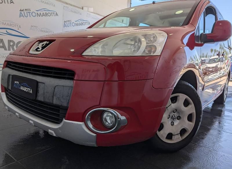 Usata Peugeot Partner Premium 112 CV (82 kW) 2011 Monovolume