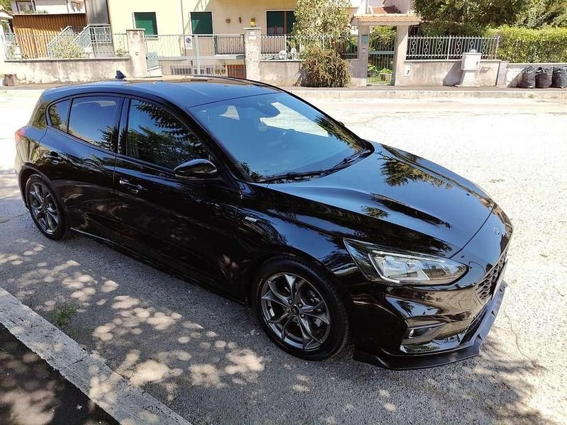 Usata Ford Focus ST-Line 125 CV (91 kW) 2021 Berlina