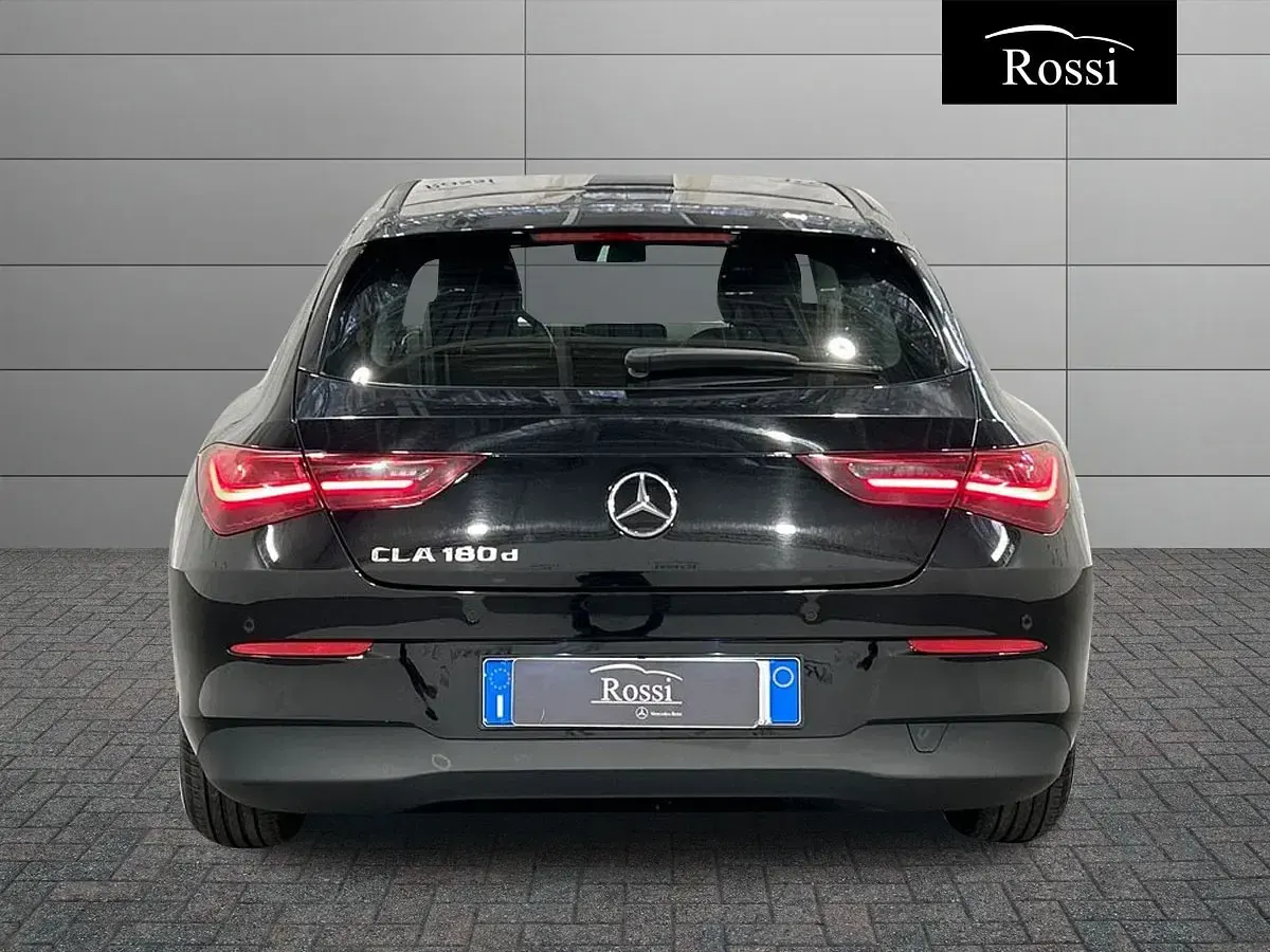 Usata Mercedes CLA180 Shooting Brake Advanced 116 CV (85 kW) 2025 Nero notte Station wagon