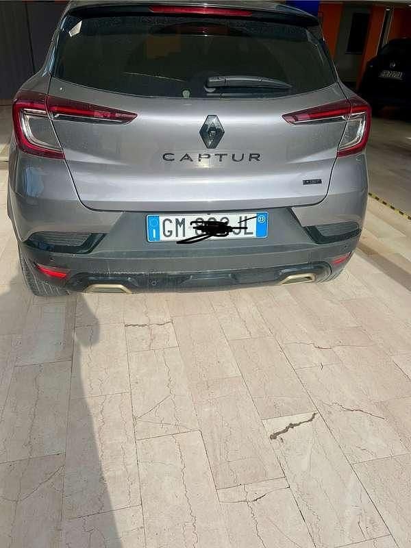Usata Renault Captur Engineered 94 CV (69 kW) 2023 SUV