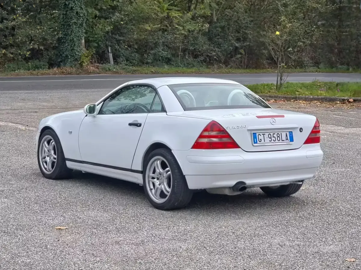 Usata Mercedes SLK200 192 CV (141 kW) 1997 Bianco Cabrio