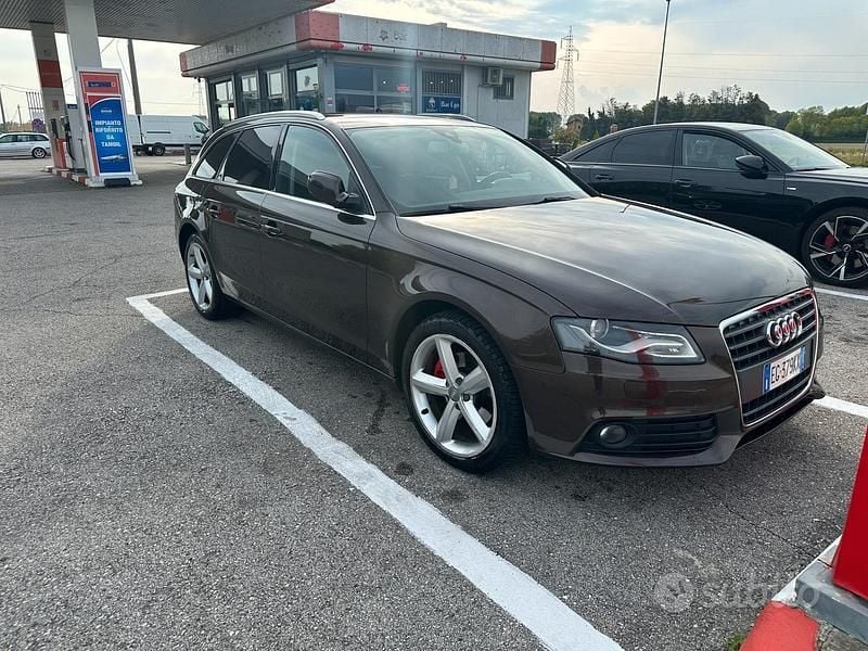 Usata Audi A4 143 CV (105 kW) 2011 Marrone Station wagon