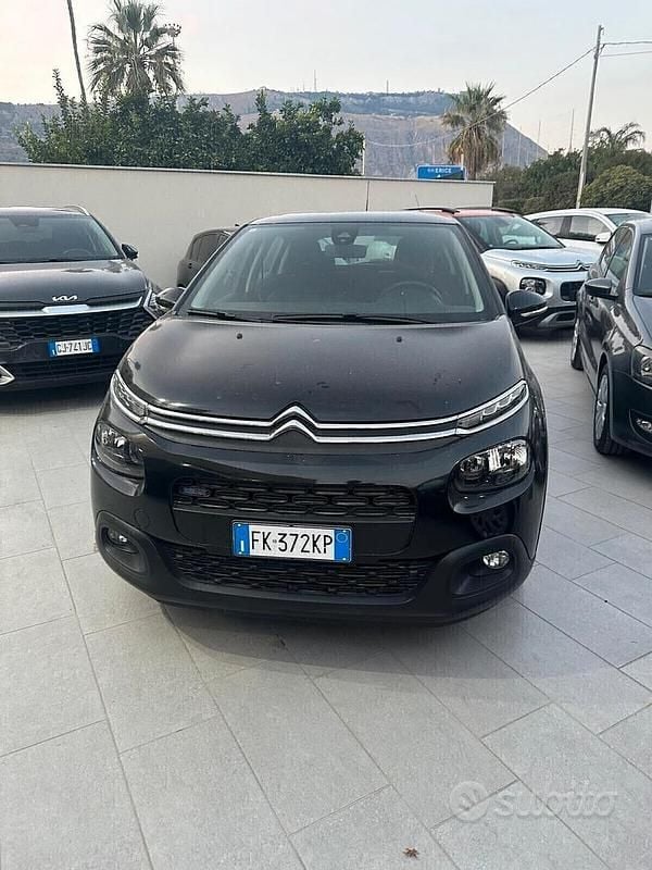 Nero Usata 2017 Citroën C3 Feel Tre volumi | 8800 € (Buon prezzo) - Immagine 1/4