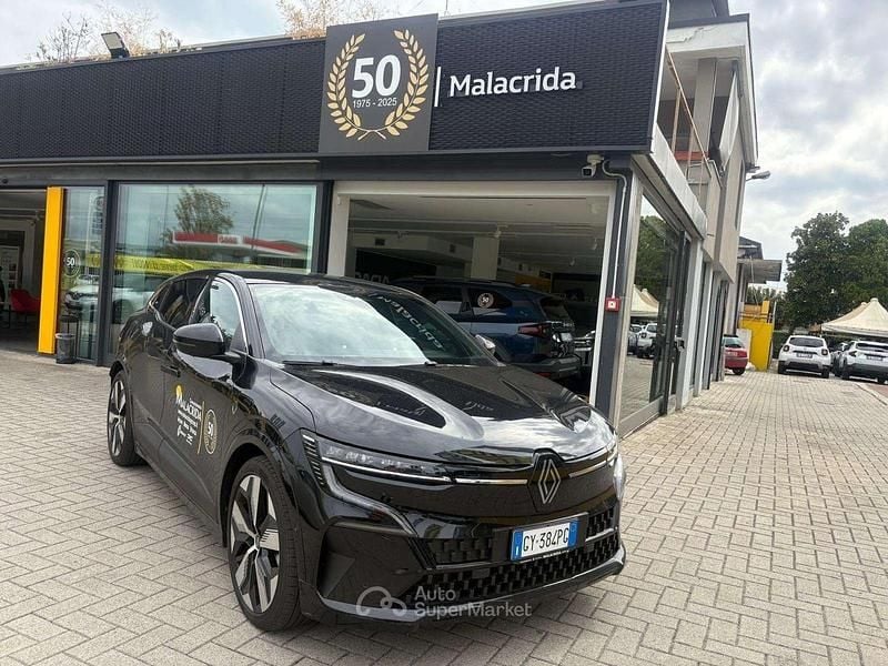 Usata Renault Megane E-Tech Techno 161 kW (220 CV) 2025 Nero Station wagon