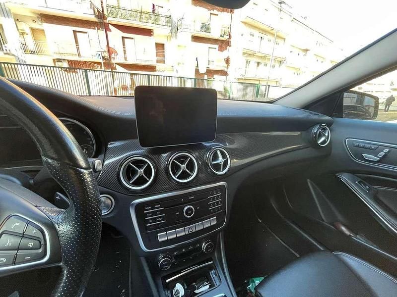 Usata Mercedes GLA200 Edition 136 CV (100 kW) 2018 Nero SUV