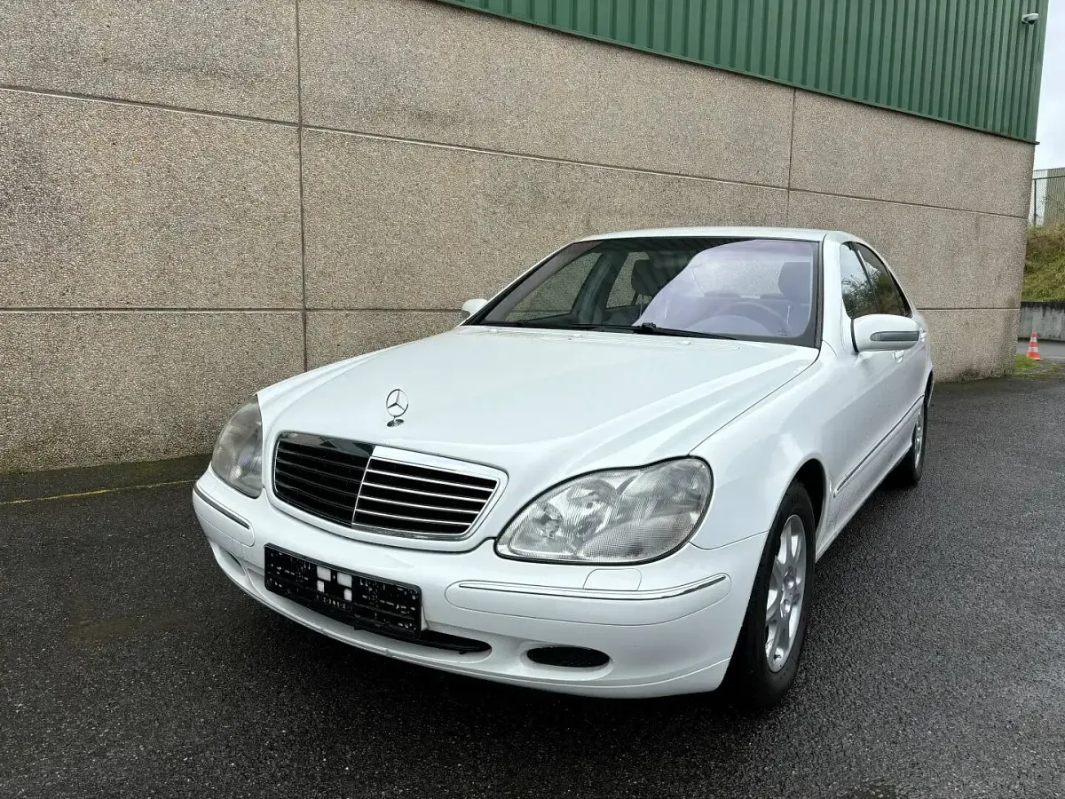 Usata Mercedes S430 279 CV (205 kW) 2000 Bianco Berlina
