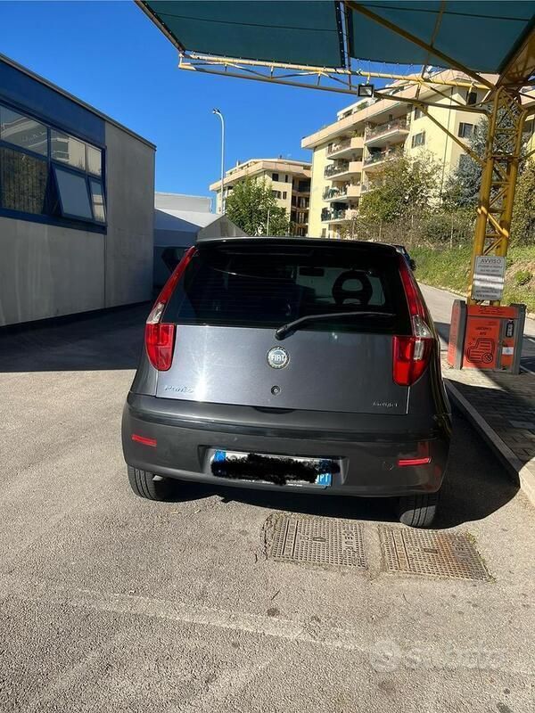 Usata Fiat Punto 2003 Nero Utilitaria