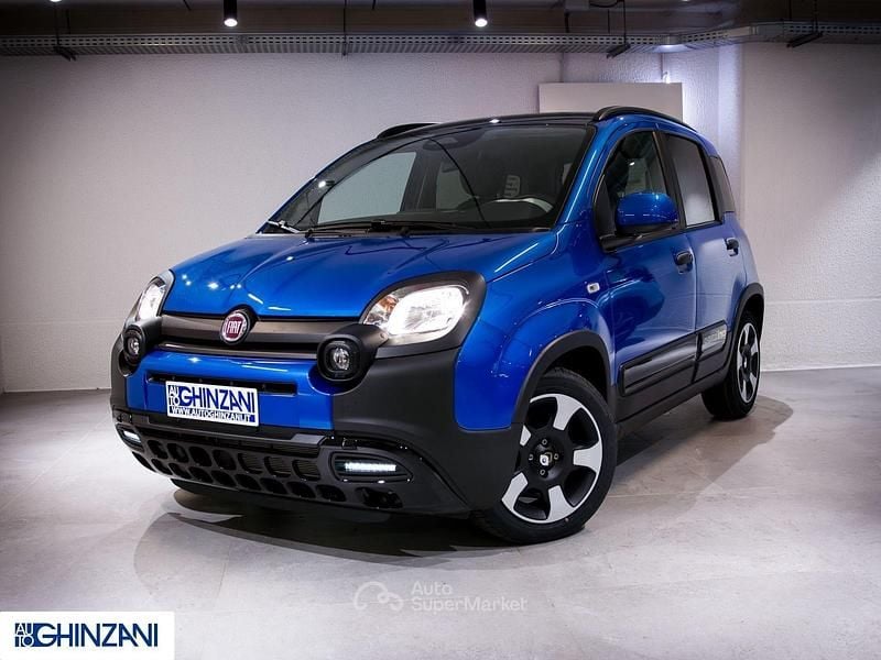 Nuova Fiat Panda Cross Cross 65 CV (47 kW) 2026 Blu Utilitaria