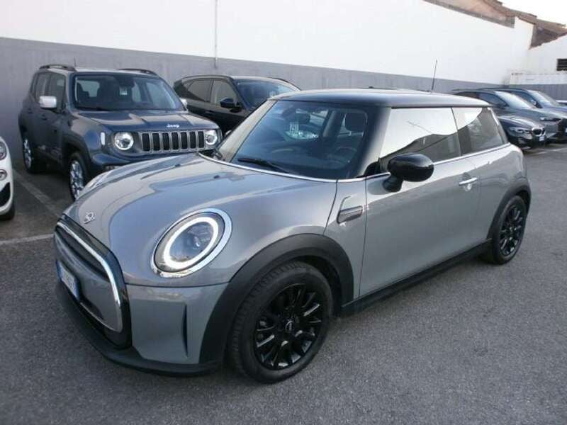 Grigio Usata 2022 Mini Cooper Classic Due volumi | 20.900 € (Buon prezzo) - Immagine 1/4