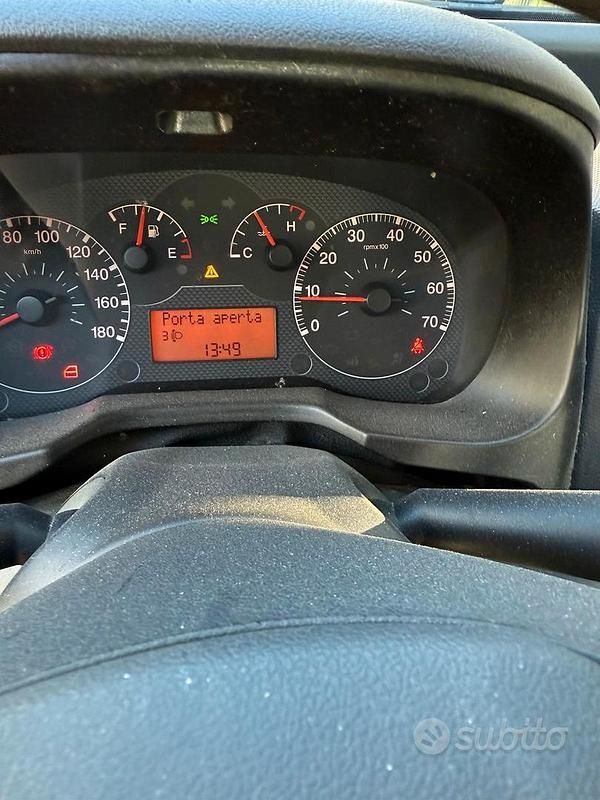 Usata Fiat Fiorino Trekking 2011 Grigio Monovolume