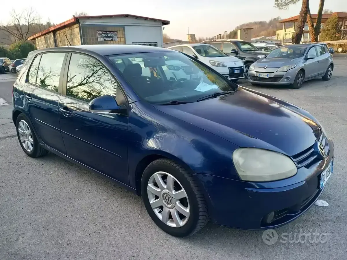Usata VW Golf IV Sportline 140 CV (102 kW) 2006 Berlina