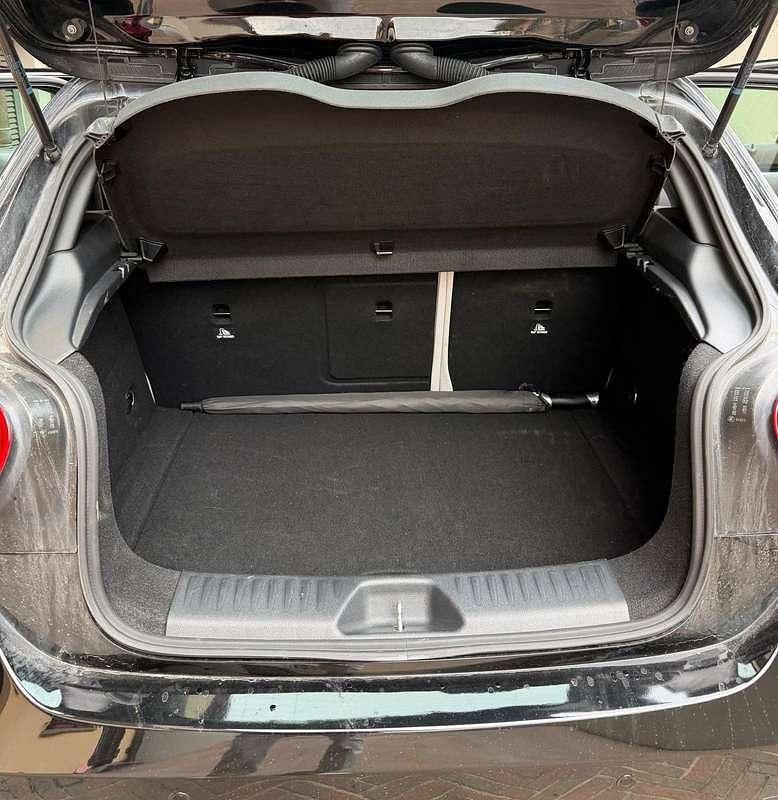 Usata Mercedes A180 109 CV (80 kW) 2014 Berlina