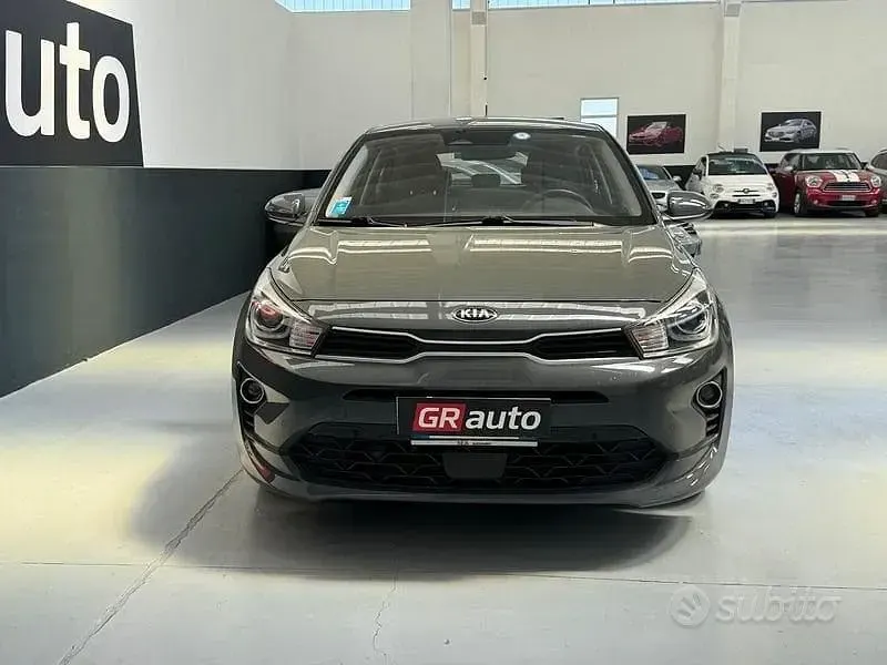 Usata Kia Rio Style 84 CV (61 kW) 2021 Other Berlina