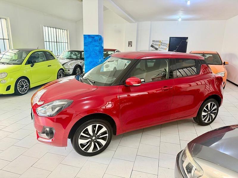 Usata Suzuki Swift 90 CV (66 kW) 2017 Rosso Berlina