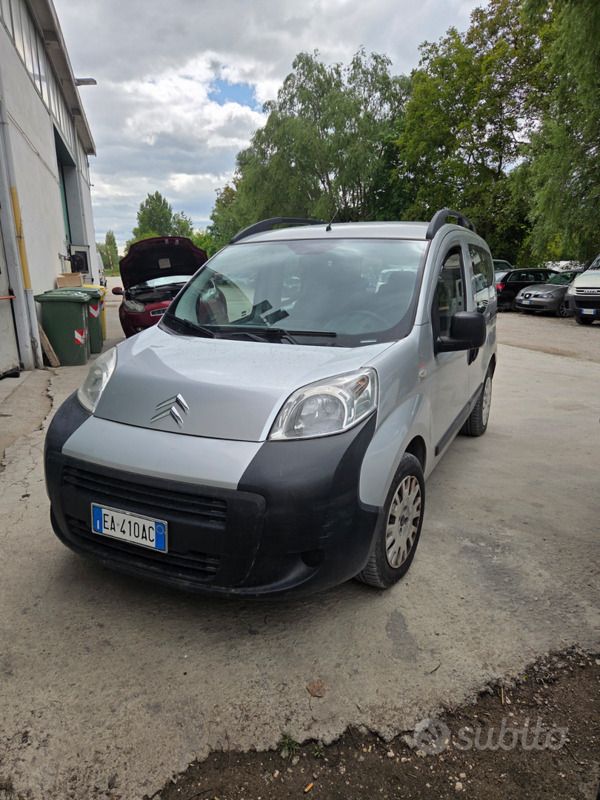 Usata 2010 Citroën Nemo Monovolume | 5800 € (Buon prezzo) - Immagine 1/4