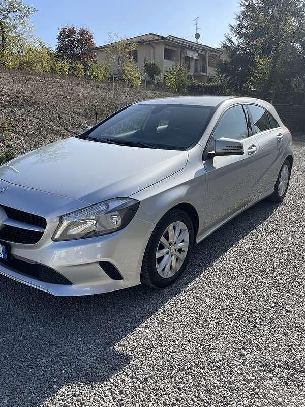 Usata Mercedes A160 Executive 90 CV (66 kW) 2016 Berlina