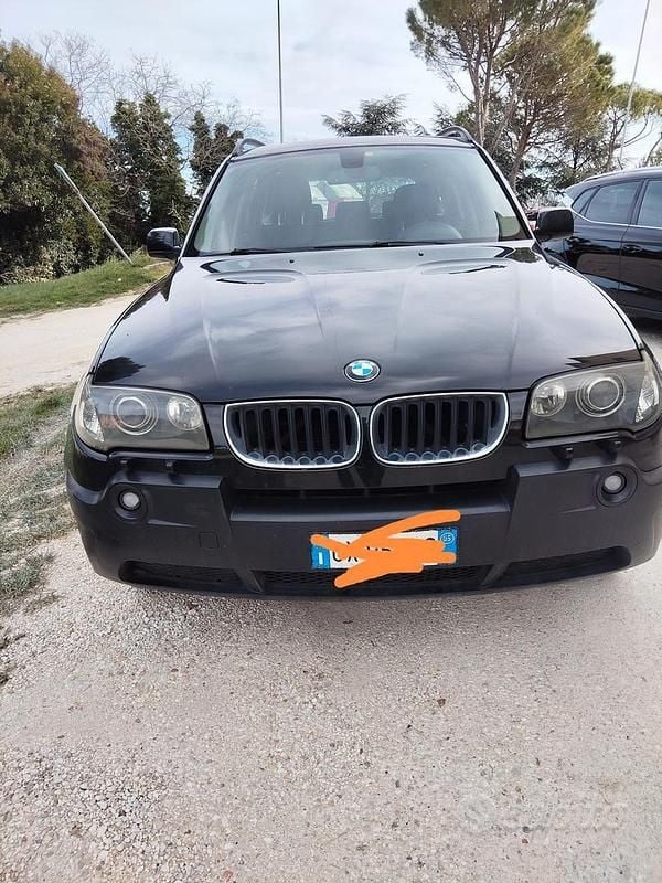 Usata BMW X3 150 CV (110 kW) 2005 Nero SUV