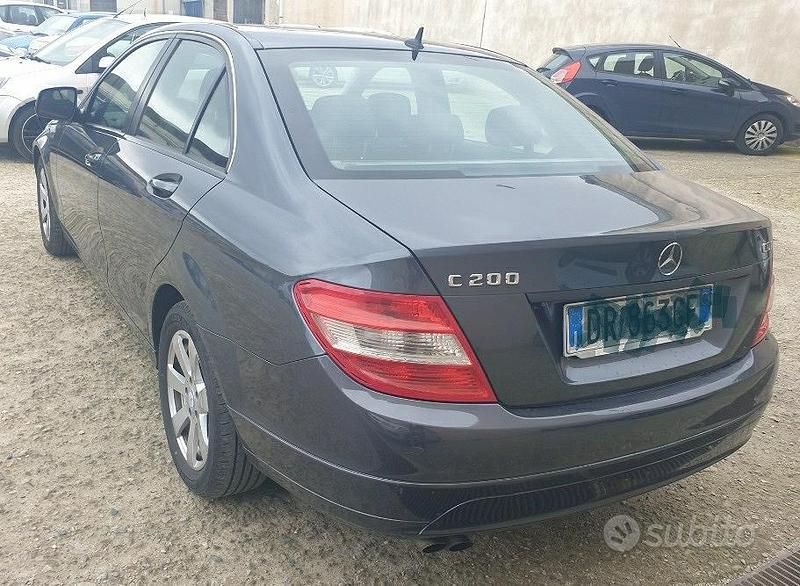 Usata Mercedes C220 2008 Blu Berlina