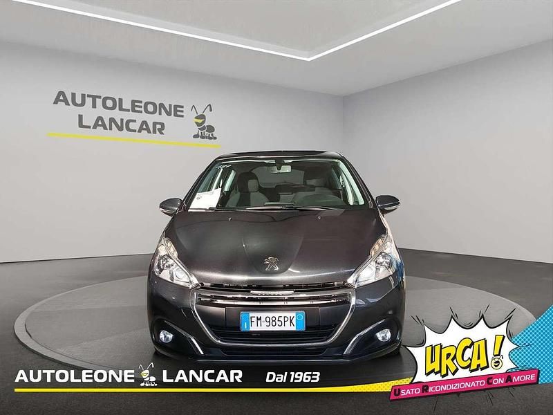 Usata Peugeot 208 Active 82 CV (60 kW) 2017 Grigio Utilitaria