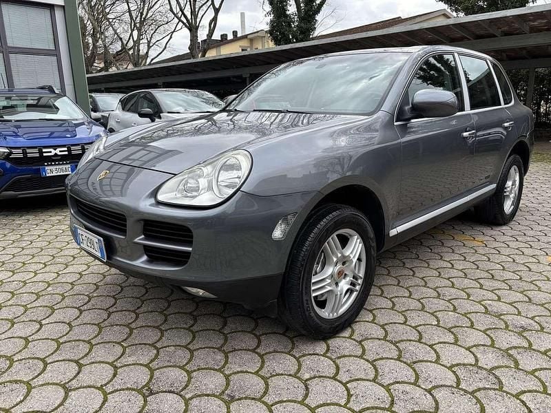 Usata Porsche Cayenne 340 CV (250 kW) 2003 Grigio SUV