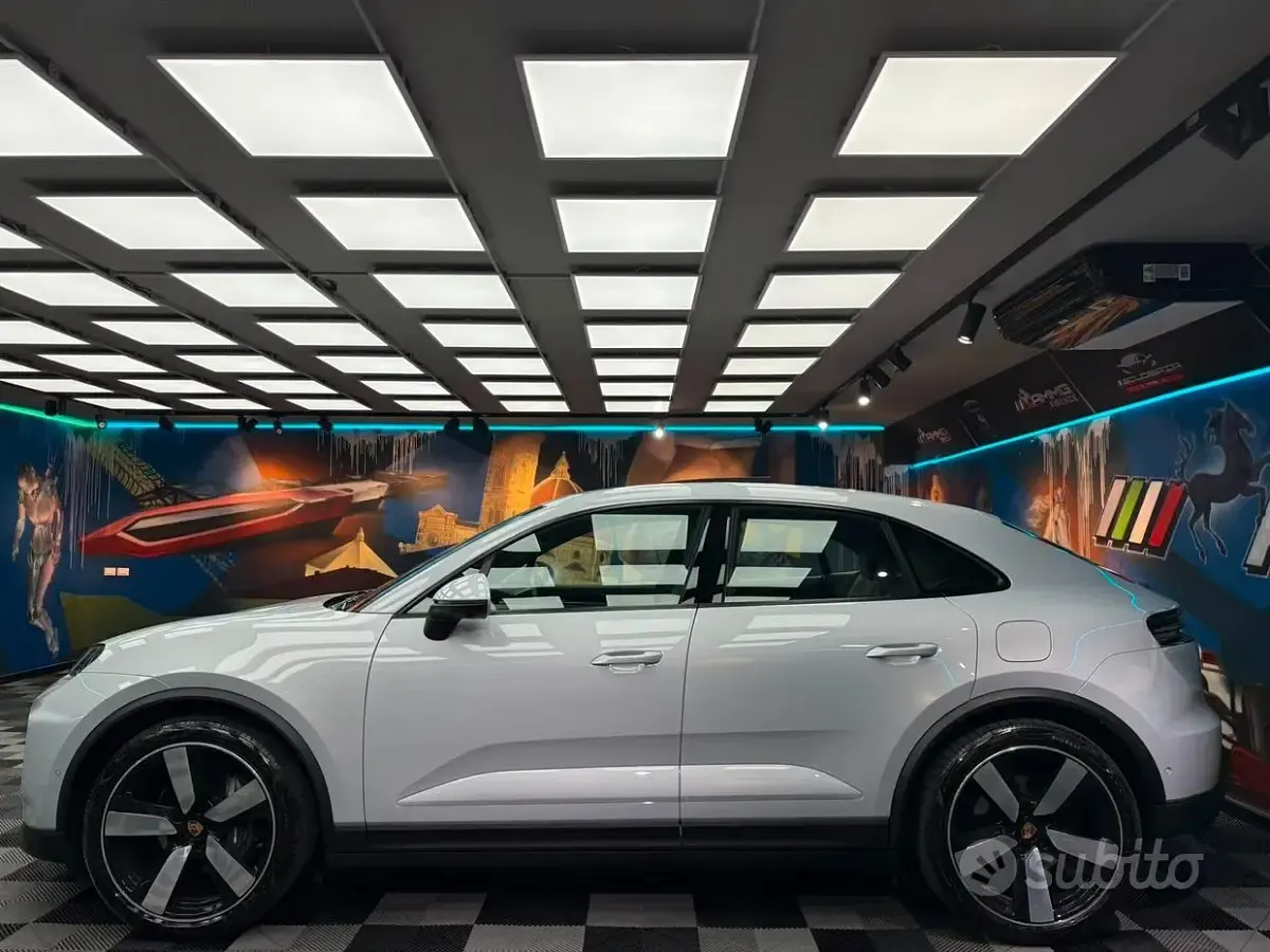 Usata Porsche Macan 408 CV (300 kW) 2025 Bianco SUV