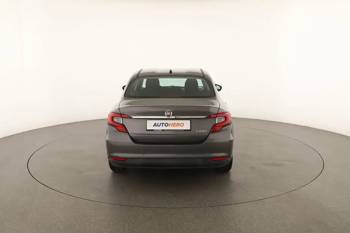 Usata Fiat Tipo Opening Edition 95 CV (69 kW) 2016 Grigio Berlina