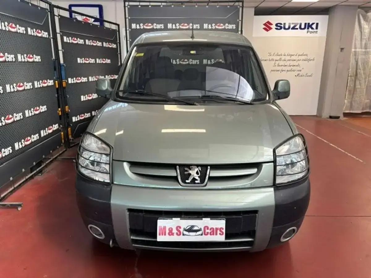 Usata Peugeot Partner 90 CV (66 kW) 2004 Verde Monovolume