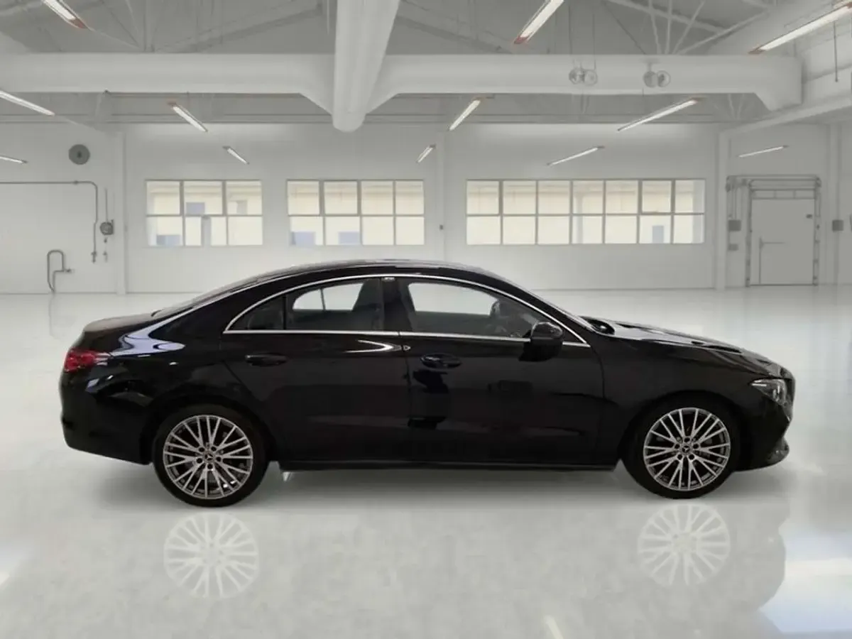 Usata Mercedes CLA200 150 CV (110 kW) 2022 Nero Coupé