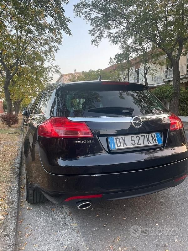 Usata Opel Insignia Cosmo 160 CV (117 kW) 2010 Station wagon
