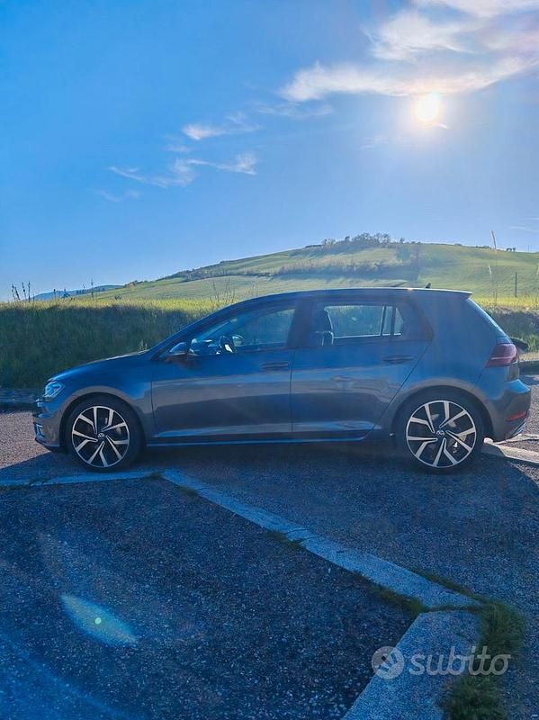 Usata VW Golf VII Highline 150 CV (110 kW) 2017 Grigio Berlina