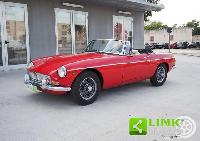 Usata MG B 106 CV (77 kW) 1969 Rosso Cabrio